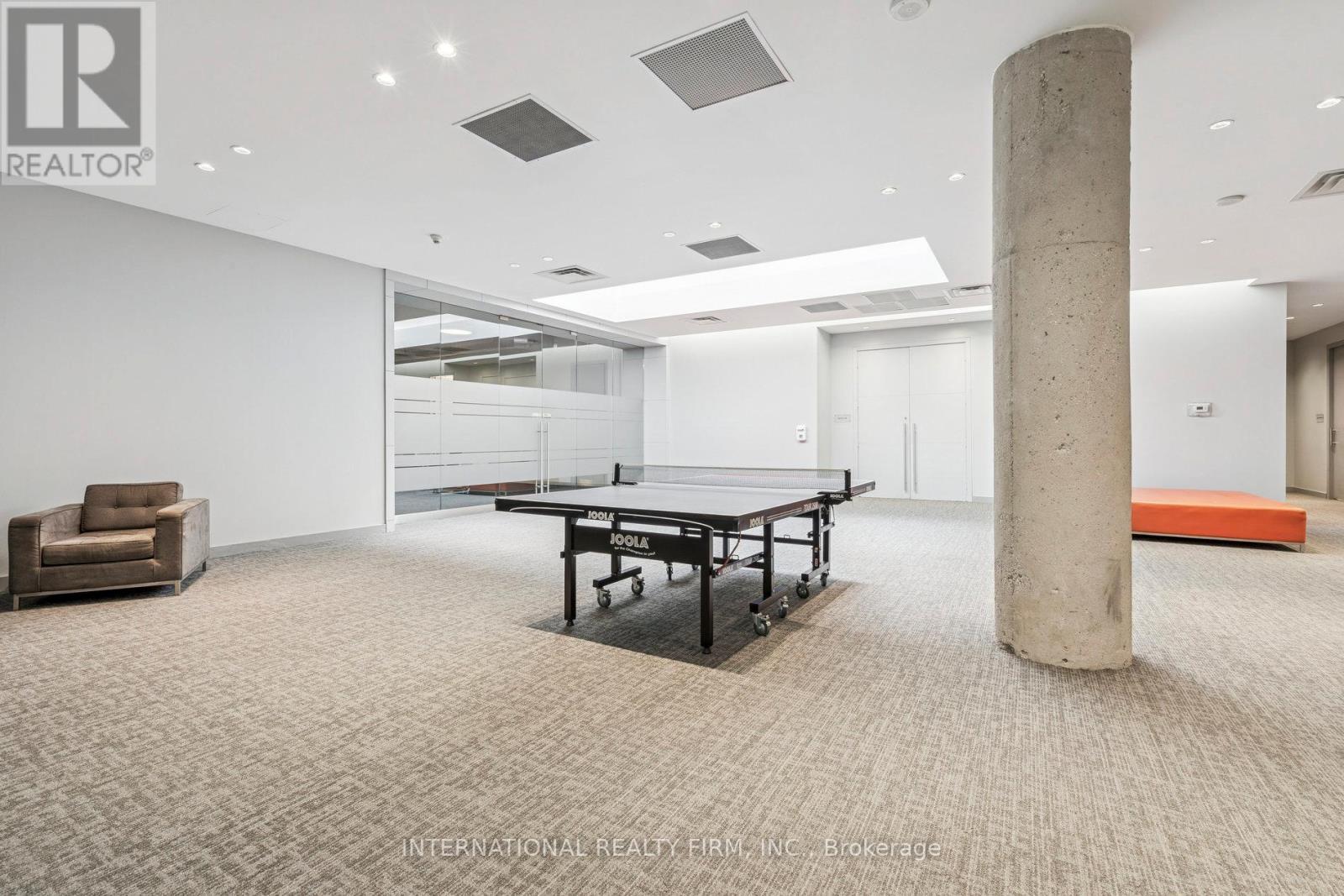 303 - 637 Lake Shore Boulevard W, Toronto, ON - Indoor Photo Showing Other Room