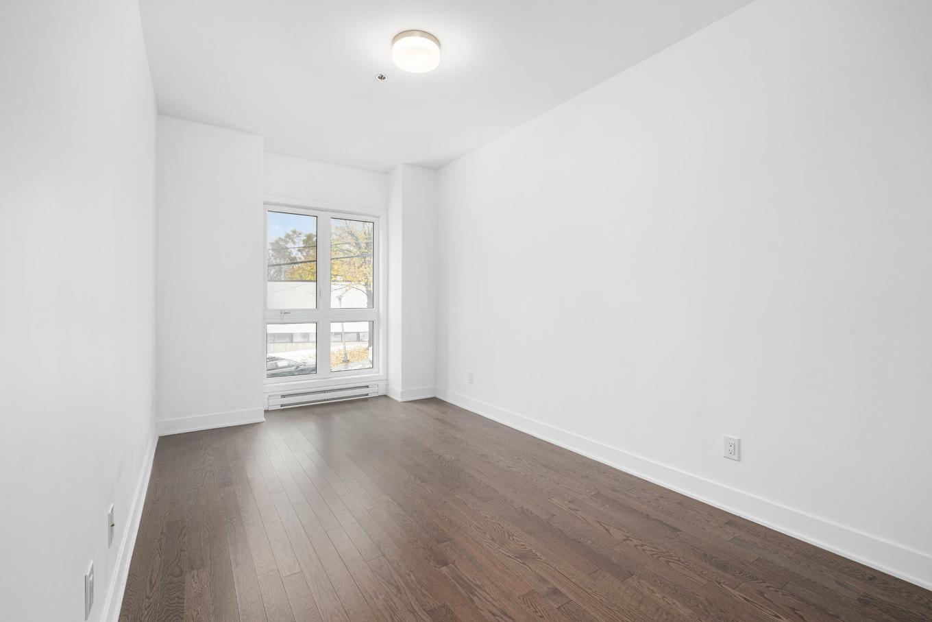 Chambre à coucher - 101-181 Av. Brock S., Montréal-Ouest, QC - Indoor Photo Showing Other Room