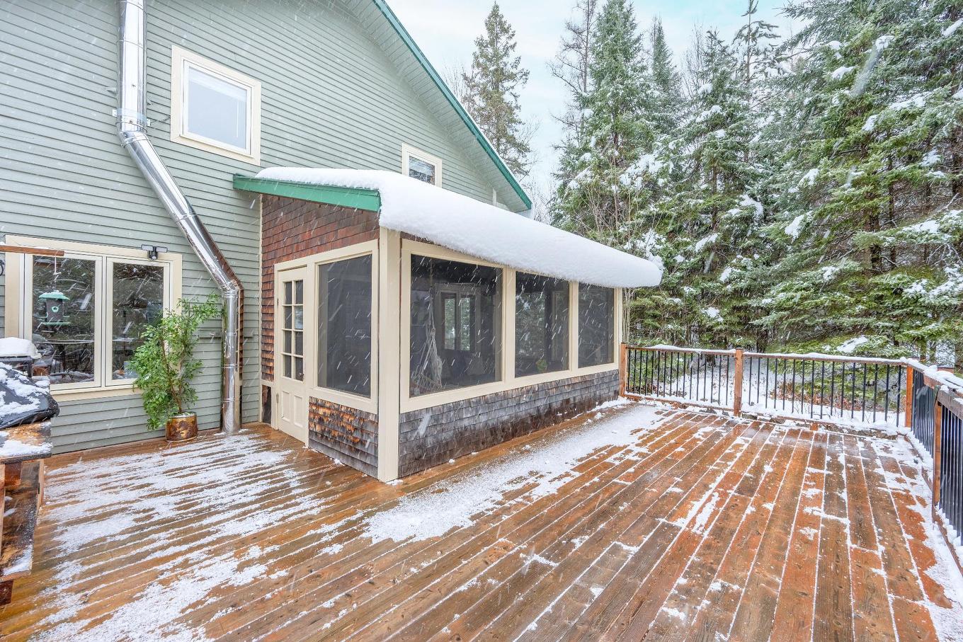 Veranda - 104 Ch. Brière, Mont-Blanc, QC - Outdoor With Deck Patio Veranda With Exterior