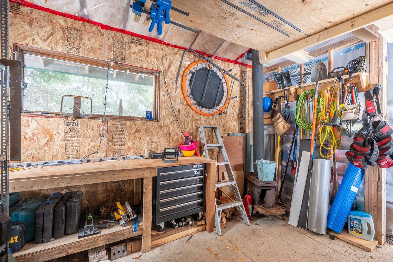 Shed - 104 Ch. Brière, Mont-Blanc, QC - Indoor