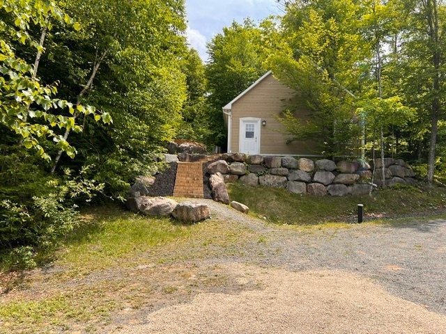 Garage - 513 Rue Chartier, Entrelacs, QC - Outdoor