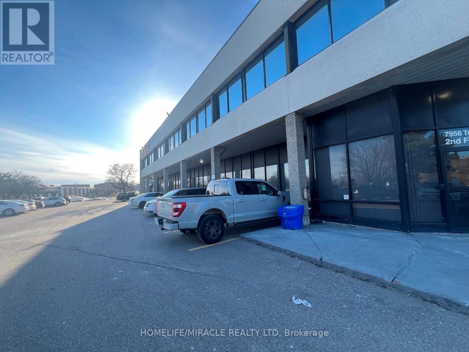 24 - 7956 Torbram Road, Brampton, ON