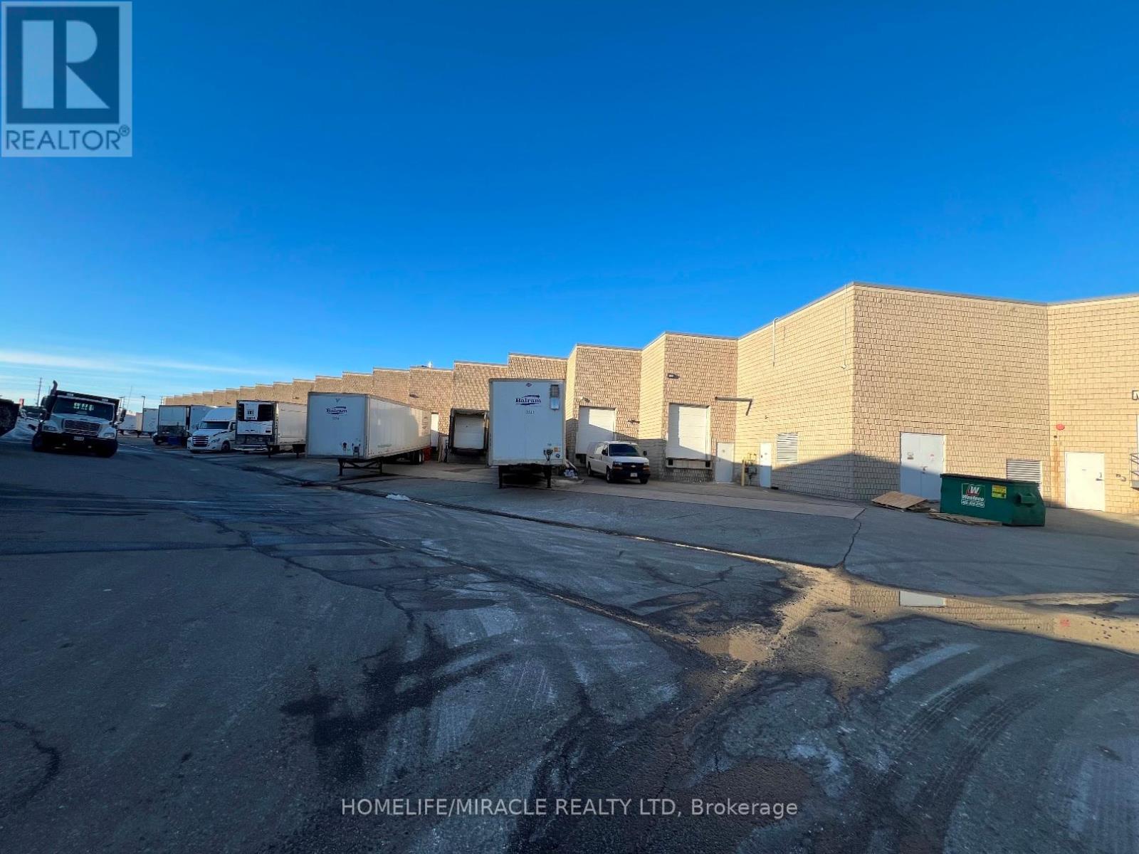 25 - 7956 Torbram Road, Brampton, ON