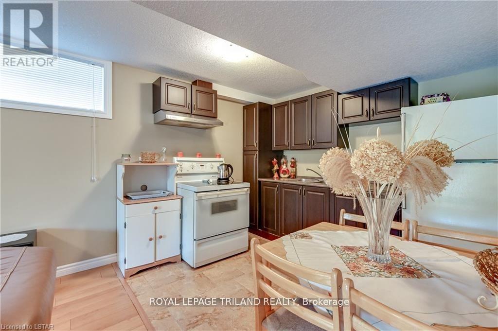 Lower Level - 3004 Devon Road, London South (South W), ON - Indoor Photo Showing Kitchen