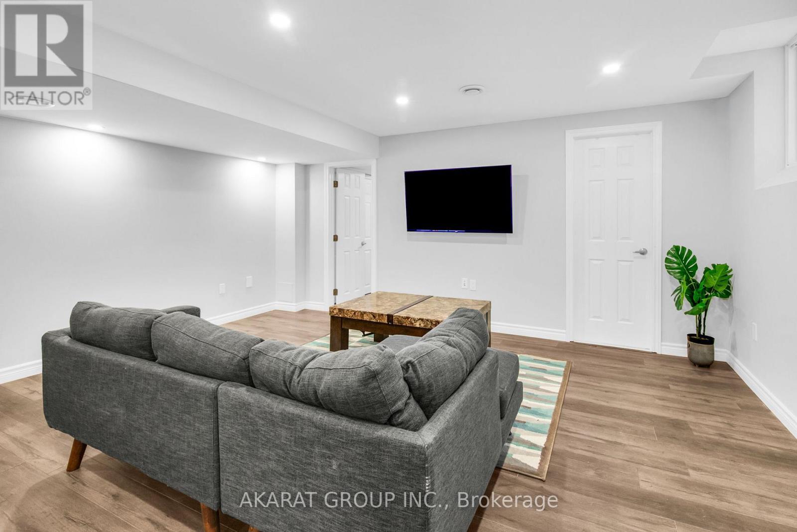 Basement Apt - 5463 Fudge Terrace, Mississauga, ON - Indoor