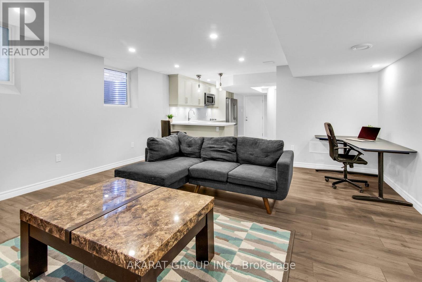 Basement Apt - 5463 Fudge Terrace, Mississauga, ON - Indoor Photo Showing Living Room