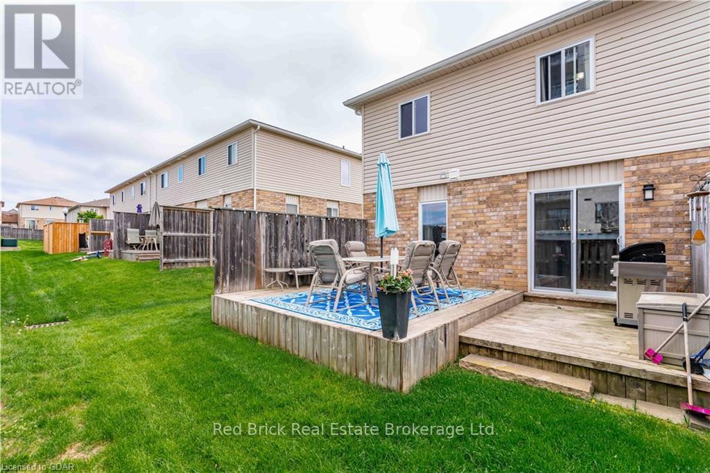 24 - 20 Shackleton Drive, Guelph (Grange Road), ON - Outdoor With Deck Patio Veranda With Exterior