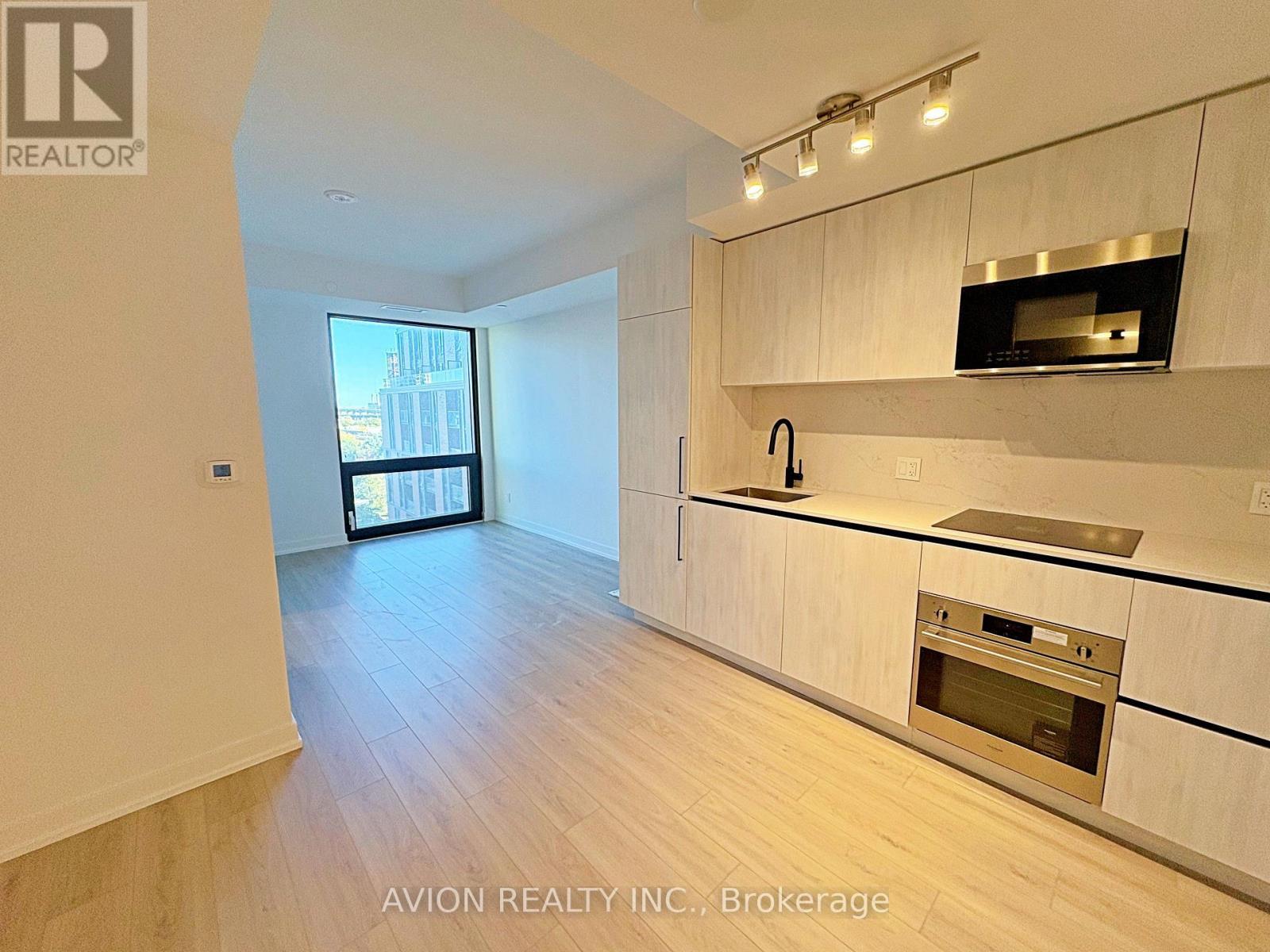 730 - 35 Parliament Street, Toronto, ON - Indoor