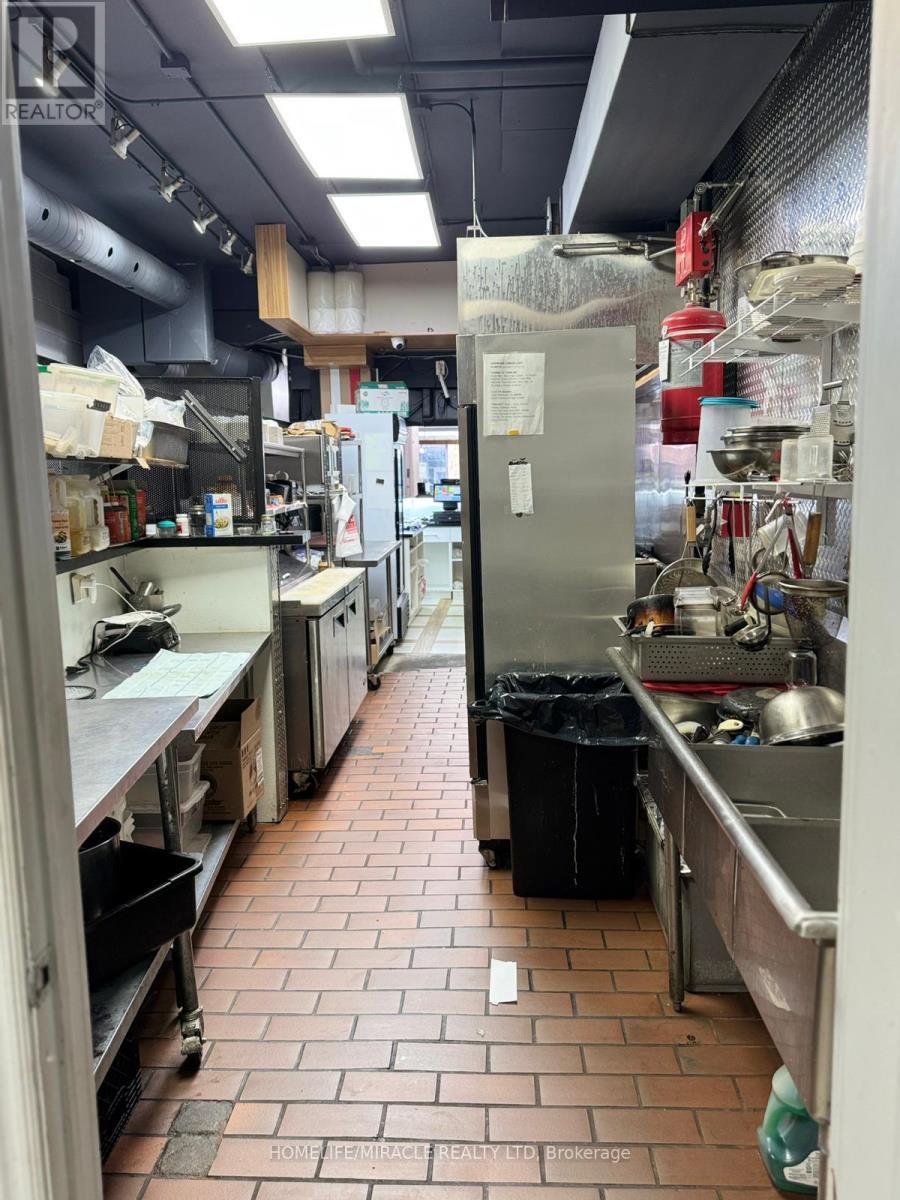 20 - 22 Main Street S, Brampton, ON