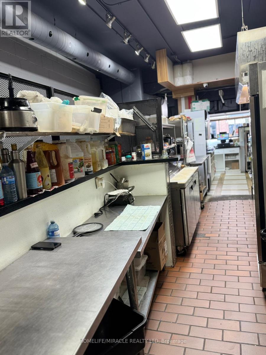 20 - 22 Main Street S, Brampton, ON