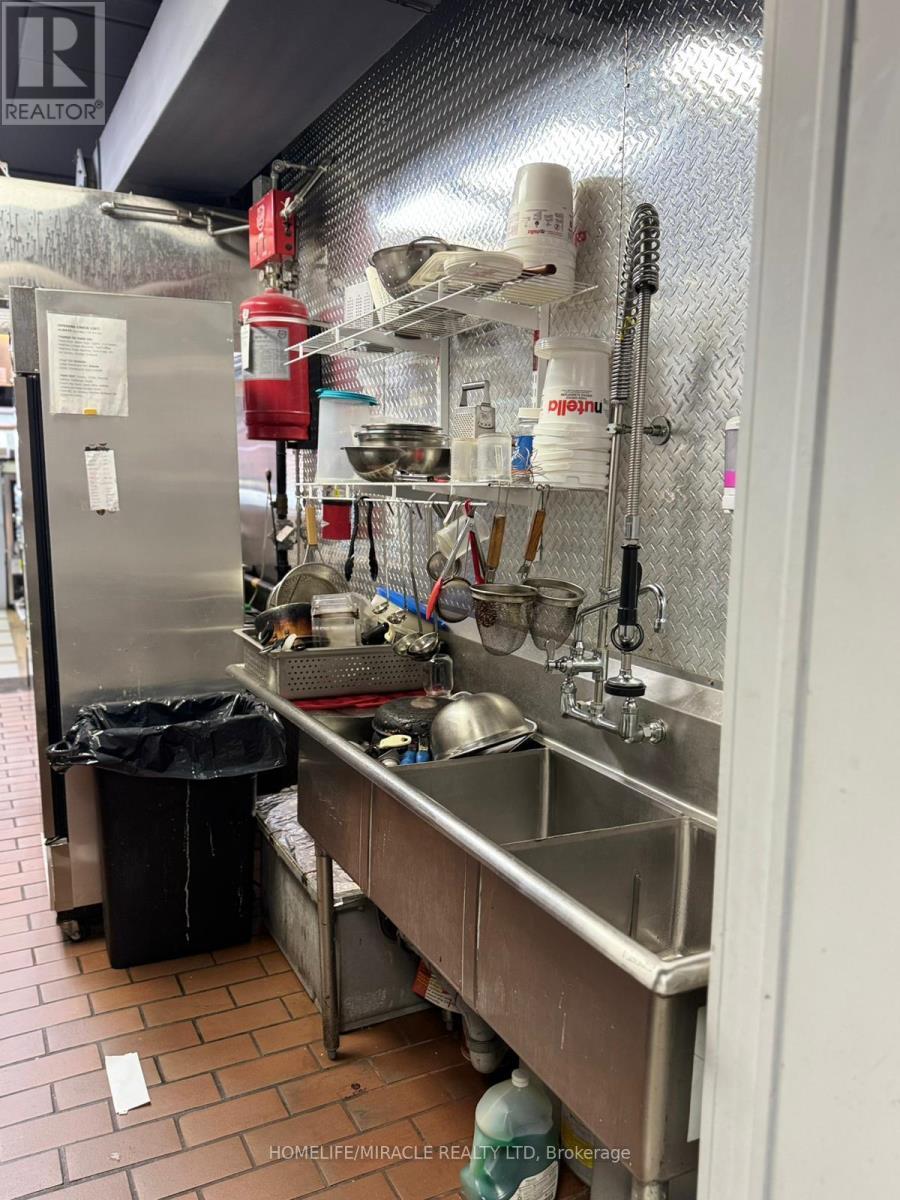 20 - 22 Main Street S, Brampton, ON