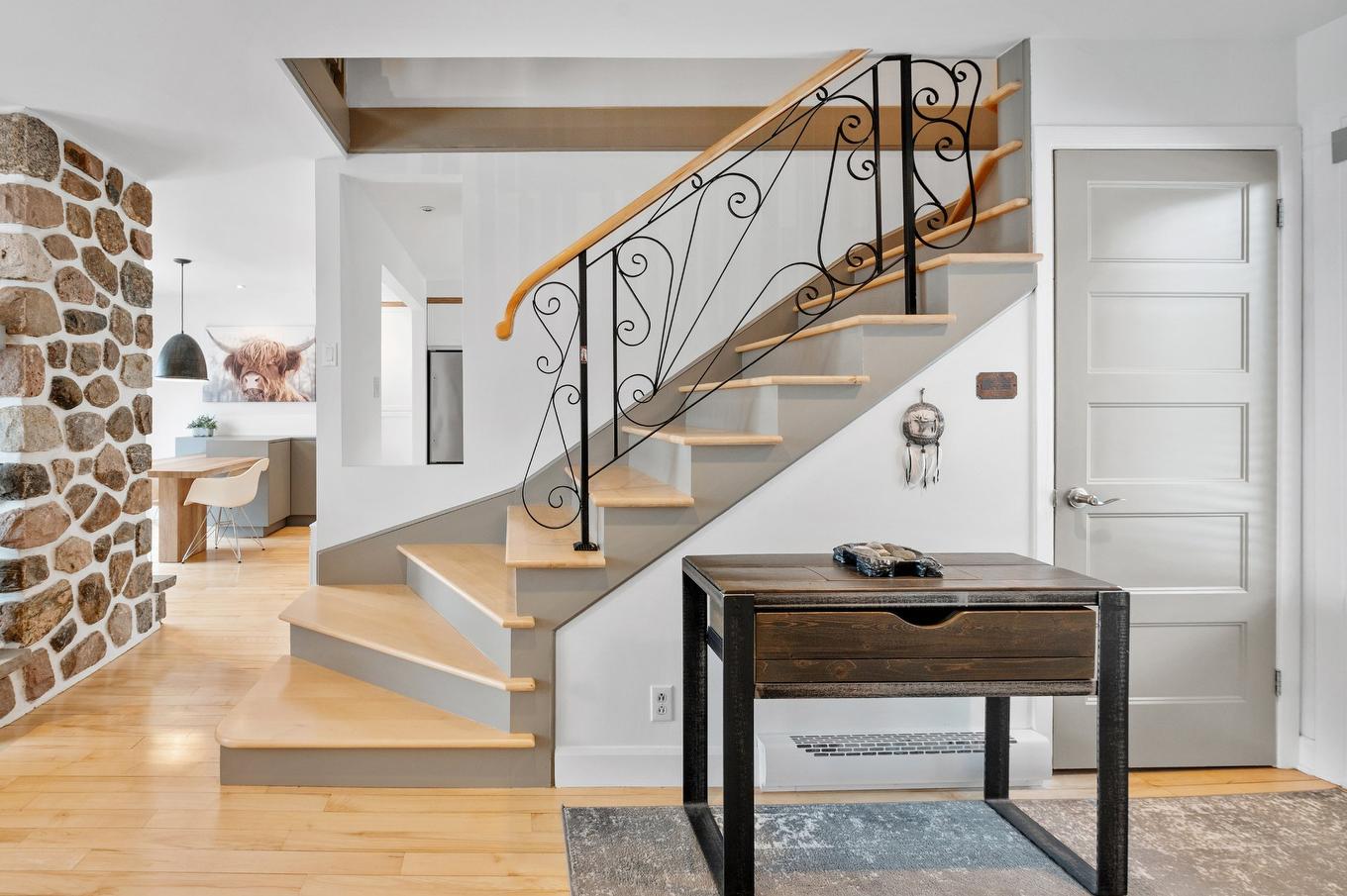 Escalier - 1470 1Re Avenue, Val-Morin, QC - Indoor Photo Showing Other Room