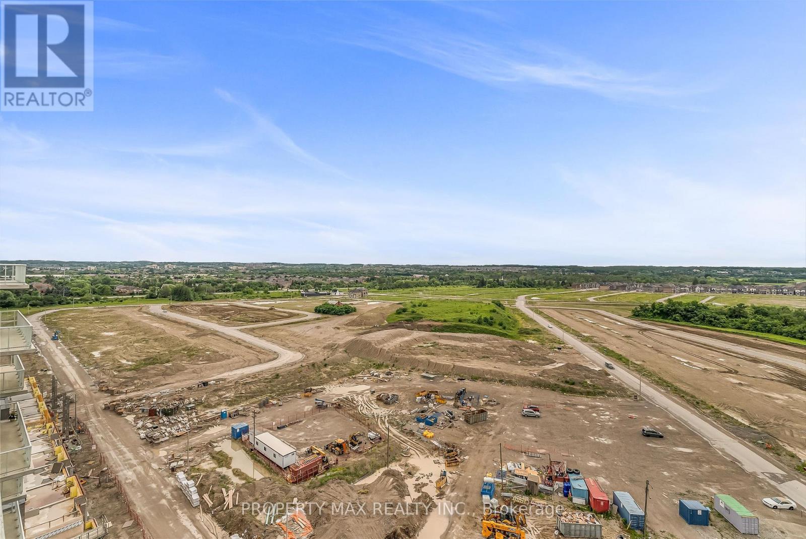 1428 - 2 David Eyer Road, Richmond Hill, ON - Outdoor With View