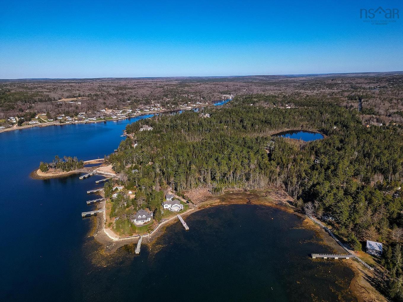 Borgels Shore Drive, Chester Basin, NS