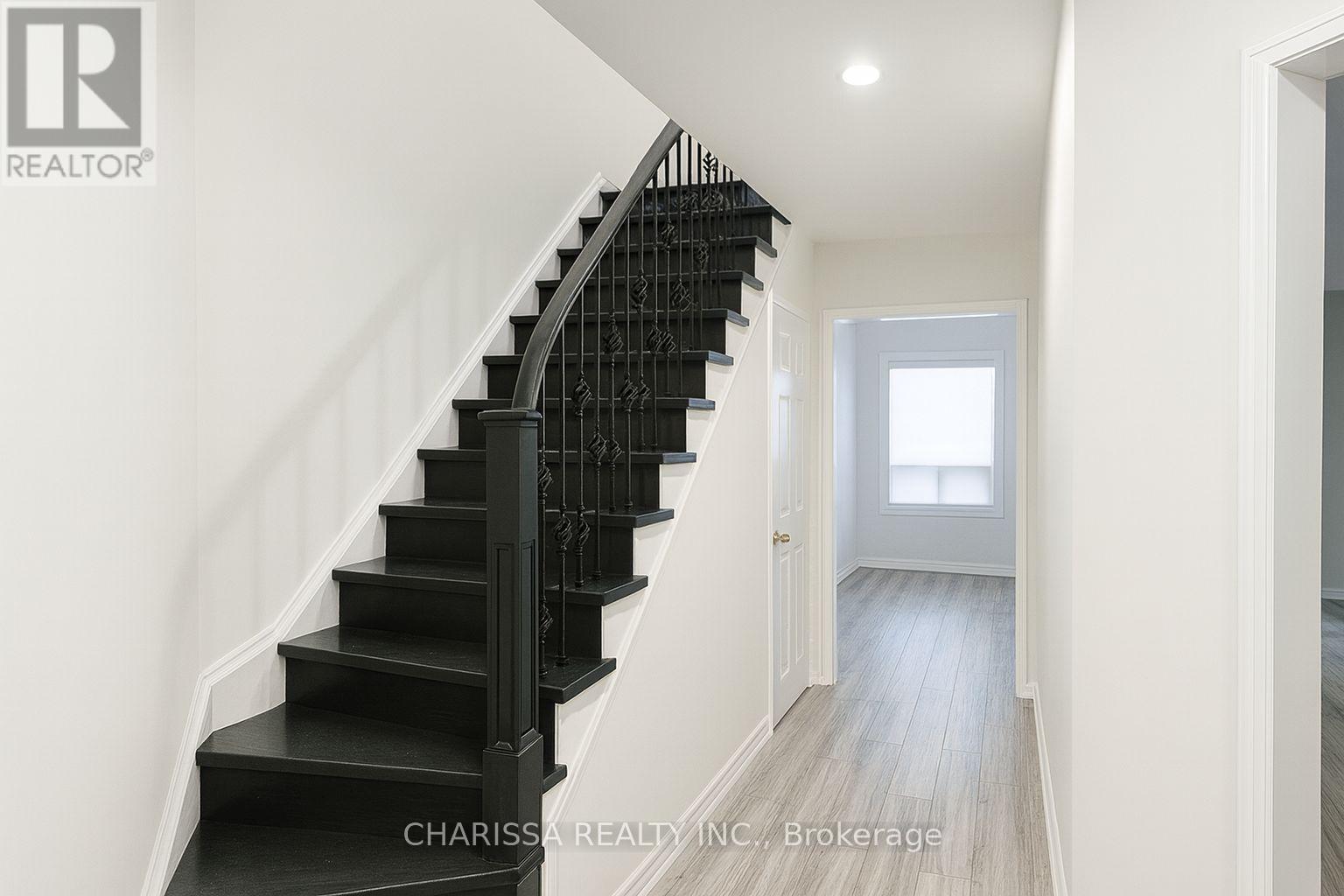 6798 Bansbridge Crescent, Mississauga, ON - Indoor Photo Showing Other Room