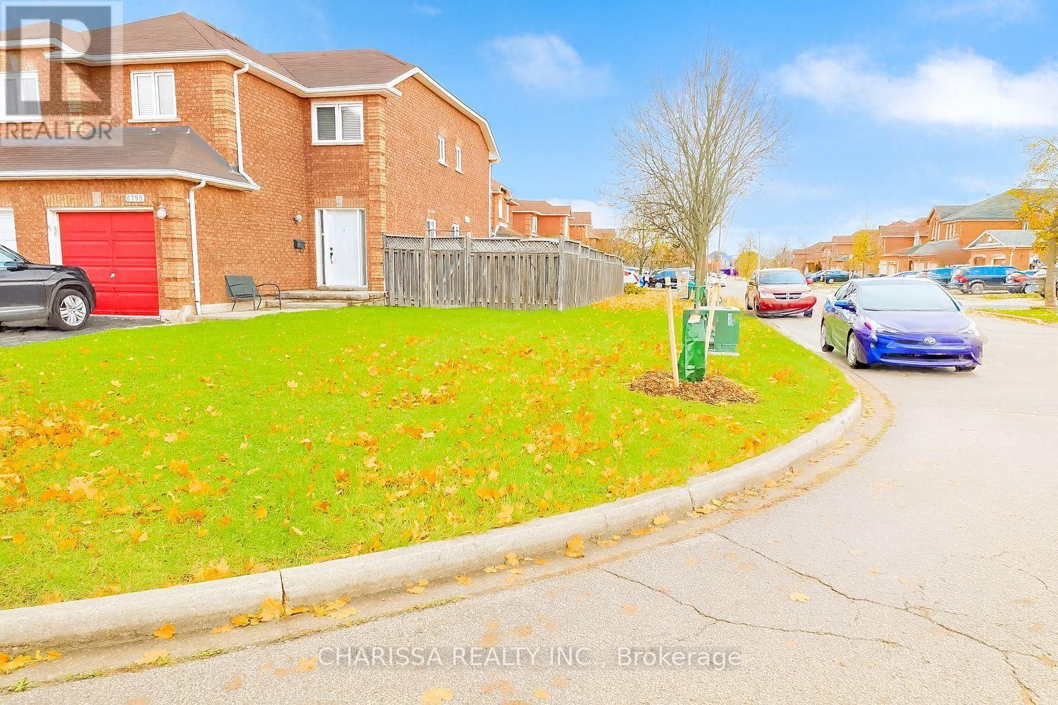 6798 Bansbridge Crescent, Mississauga, ON - Outdoor