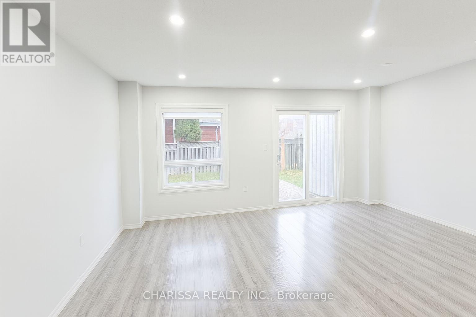 6798 Bansbridge Crescent, Mississauga, ON - Indoor Photo Showing Other Room