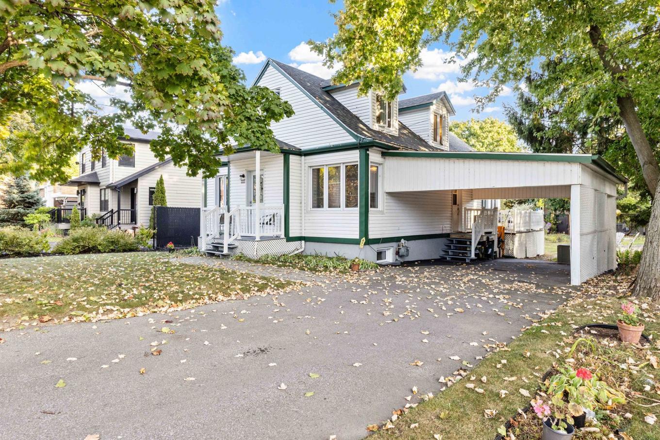 Façade - 590 Ch. Du Bord-Du-Lac-Lakeshore, Dorval, QC - Outdoor