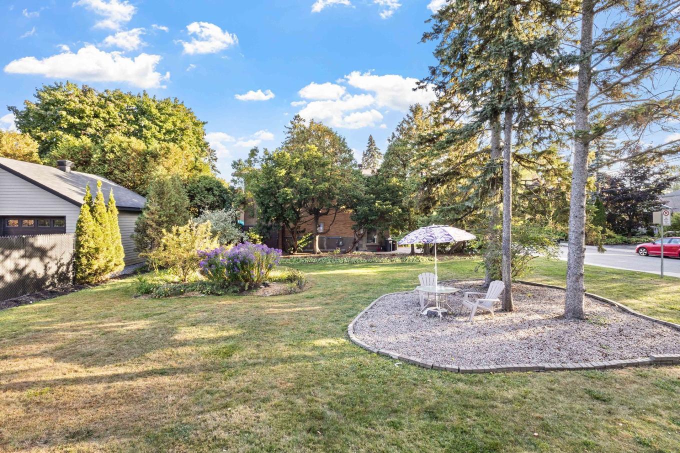 Cour - 590 Ch. Du Bord-Du-Lac-Lakeshore, Dorval, QC - Outdoor