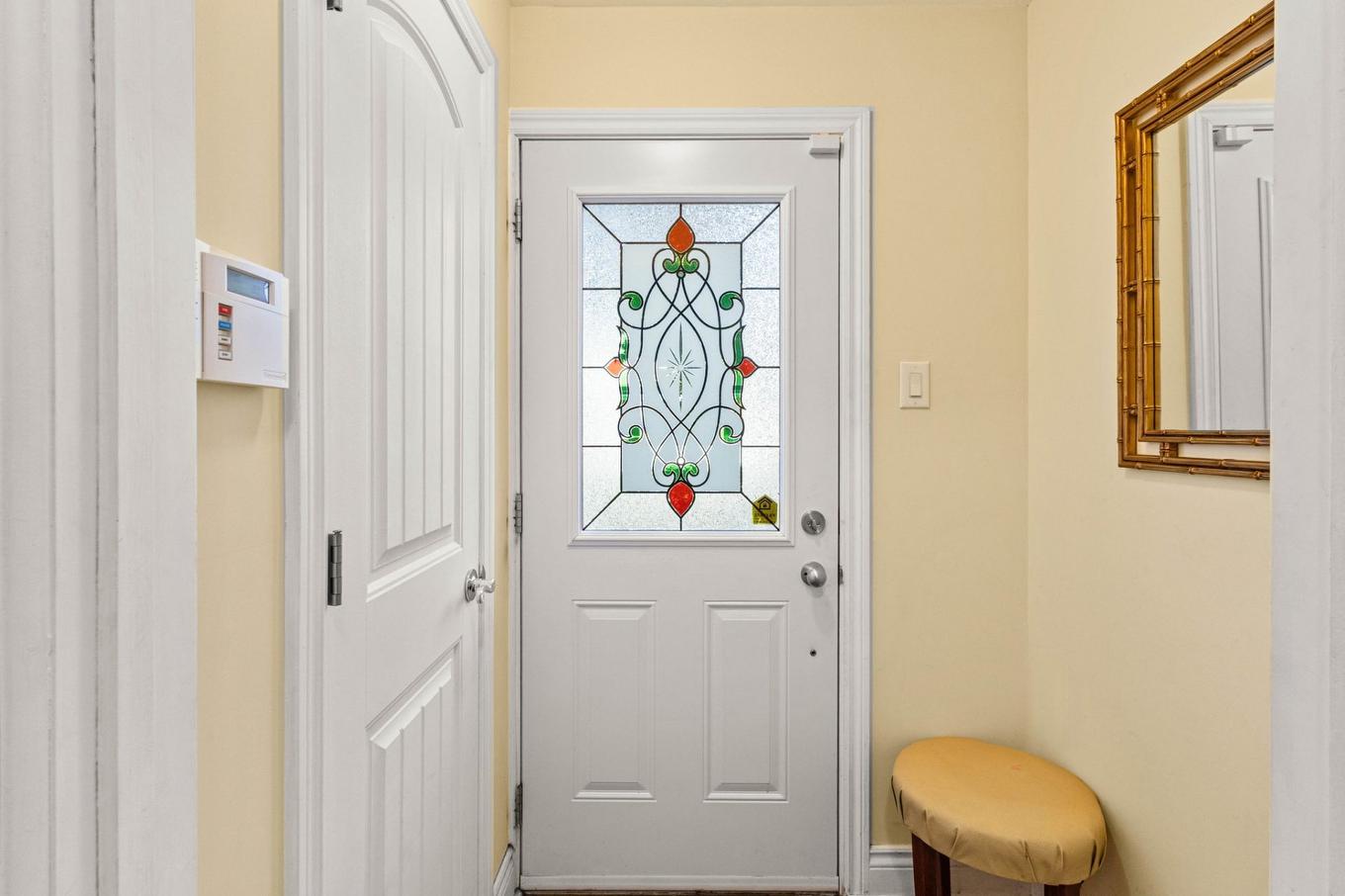 Penderie (Walk-in) - 590 Ch. Du Bord-Du-Lac-Lakeshore, Dorval, QC - Indoor Photo Showing Other Room