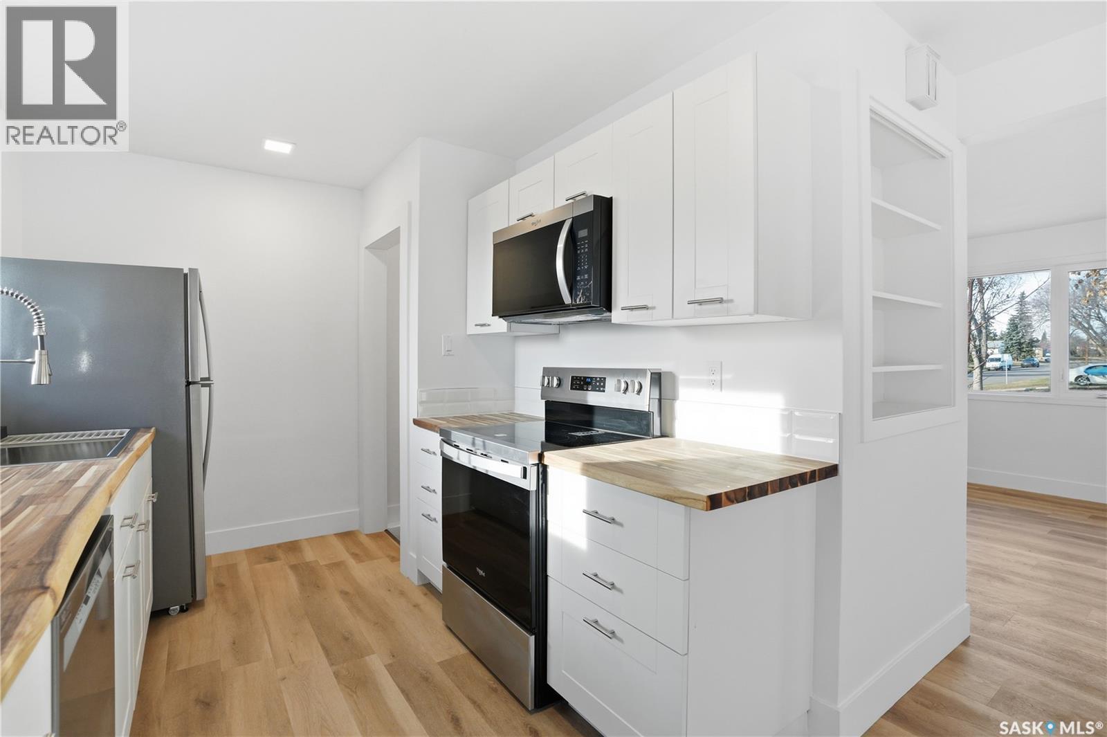 1492 92Nd Street, North Battleford, SK - Indoor Photo Showing Kitchen