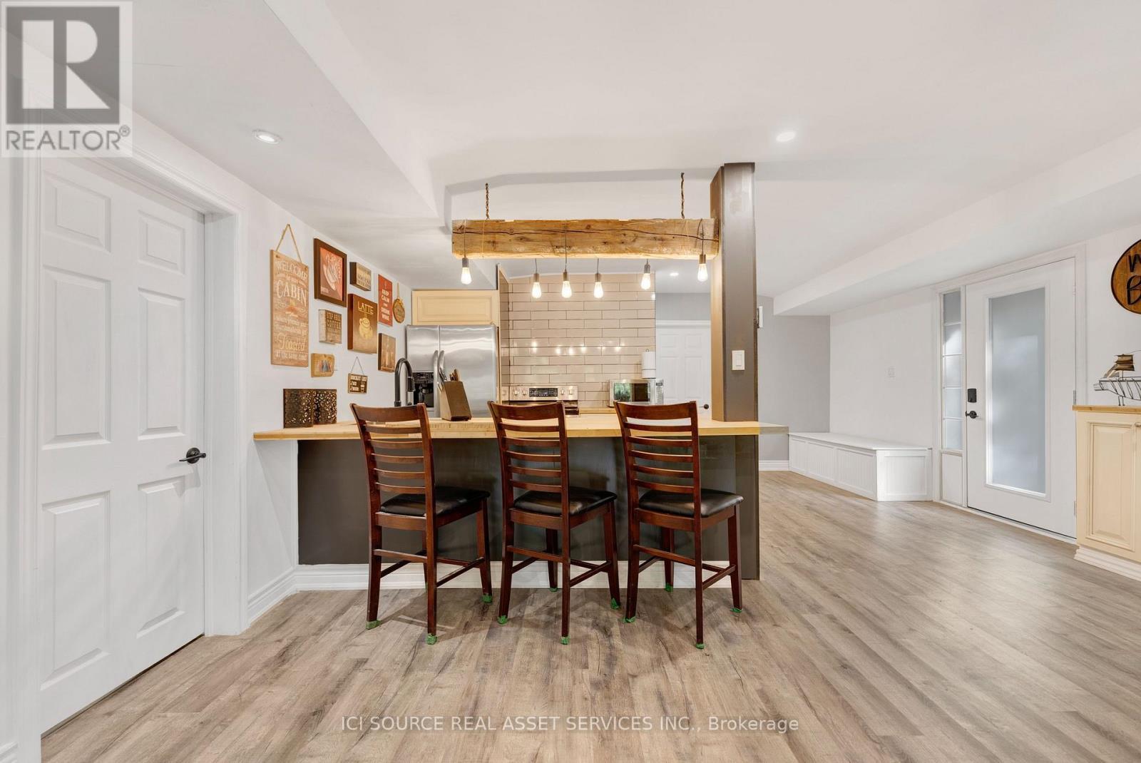 3526 Monck Road, Kawartha Lakes, ON - Indoor Photo Showing Dining Room