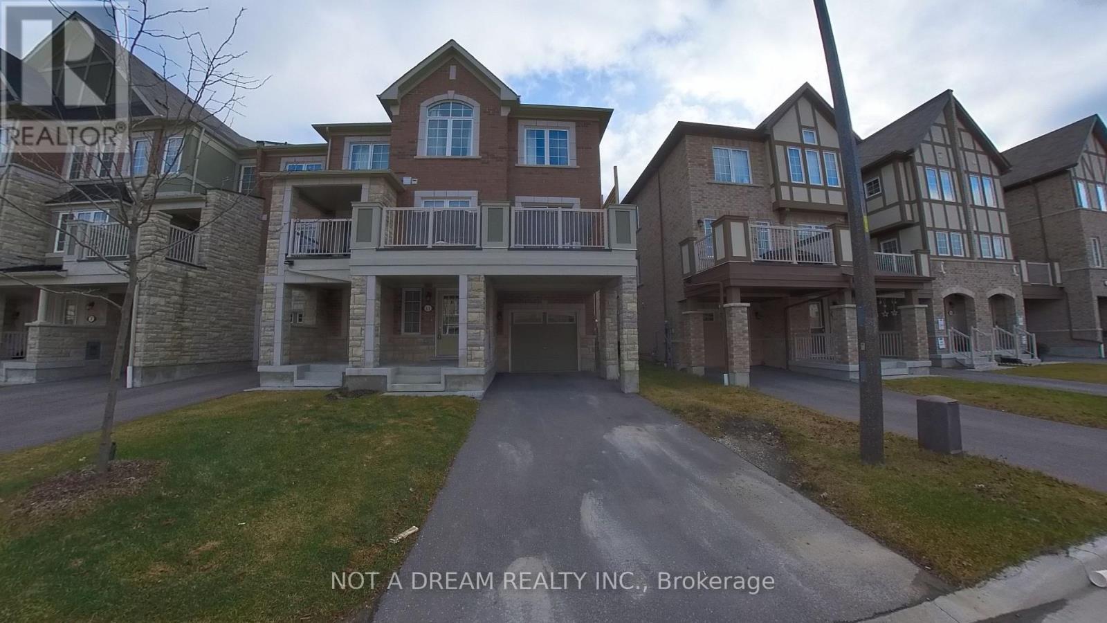 11 Bluegill Crescent, Whitby, ON - Outdoor With Balcony With Facade