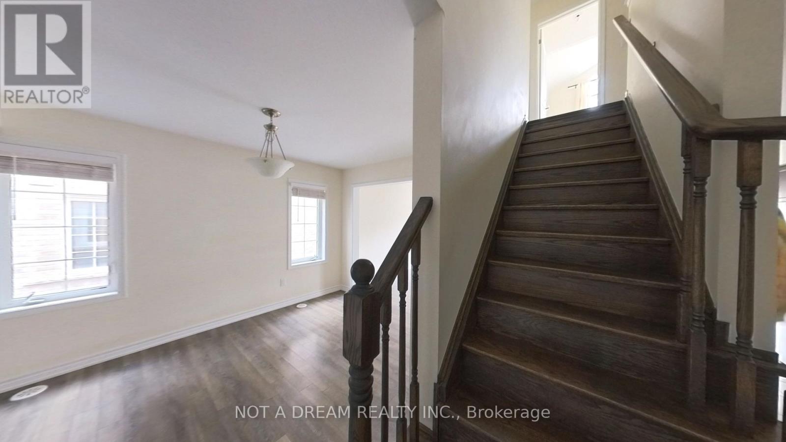 11 Bluegill Crescent, Whitby, ON - Indoor Photo Showing Other Room