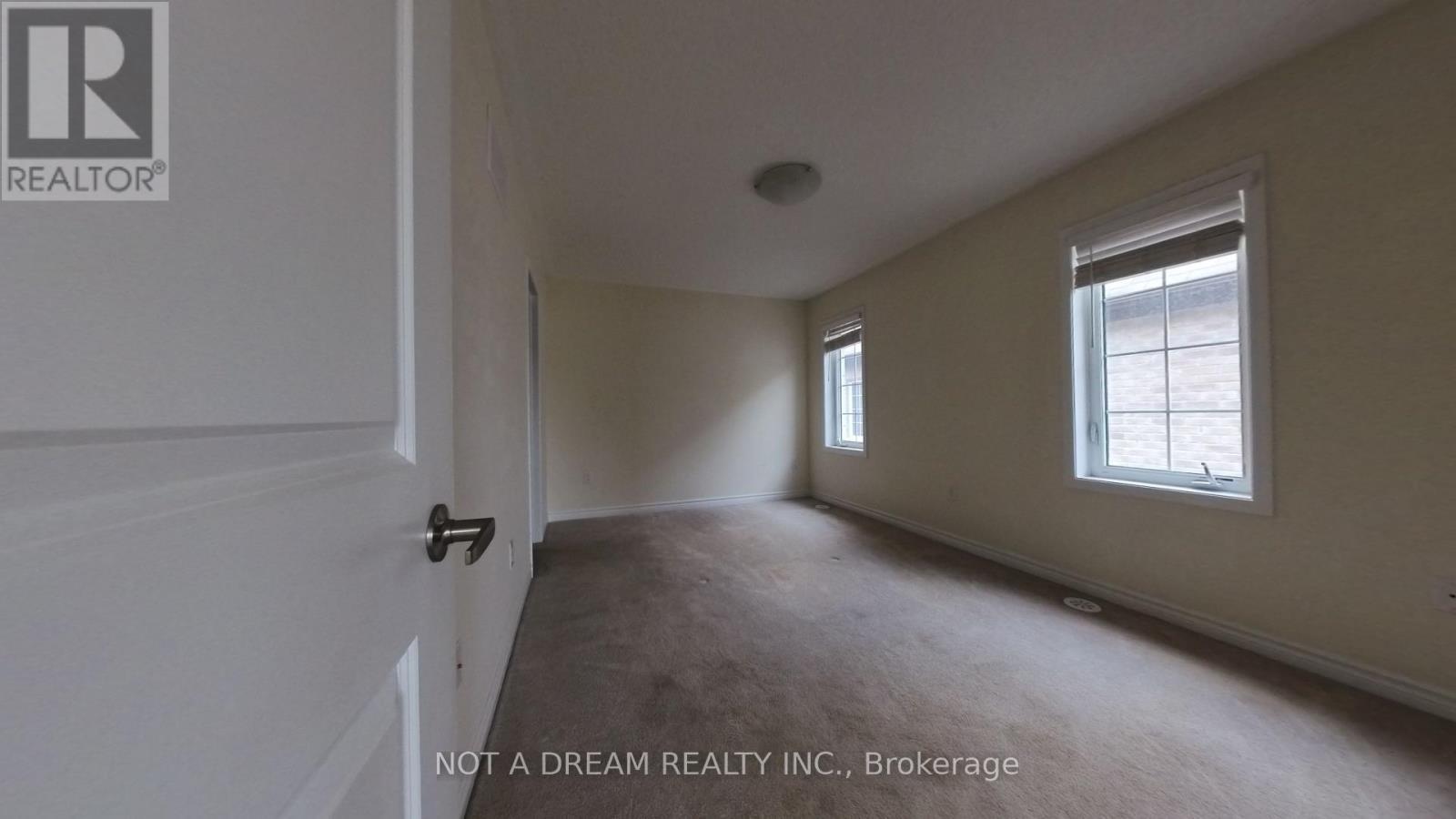 11 Bluegill Crescent, Whitby, ON - Indoor Photo Showing Other Room