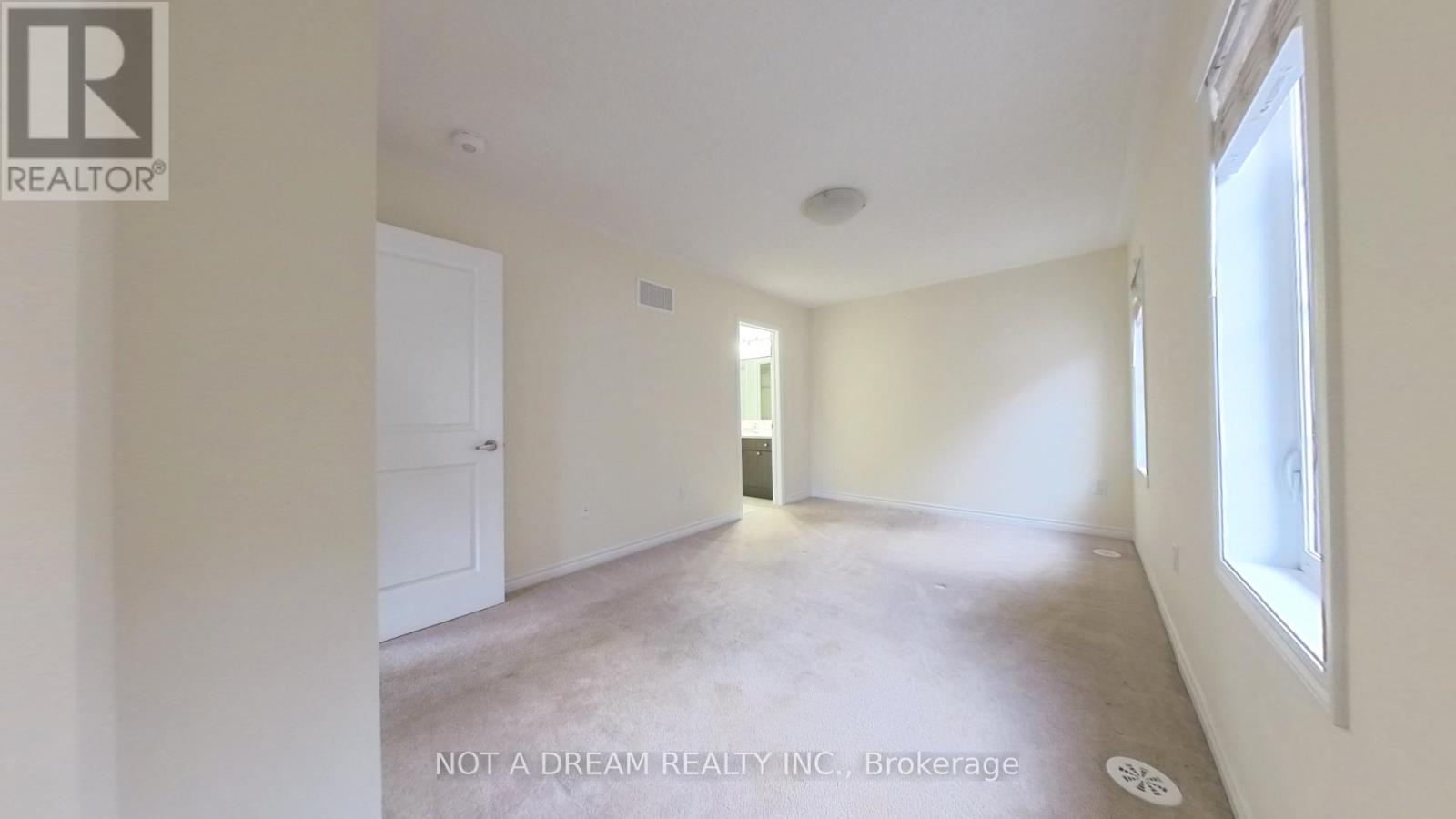 11 Bluegill Crescent, Whitby, ON - Indoor Photo Showing Other Room