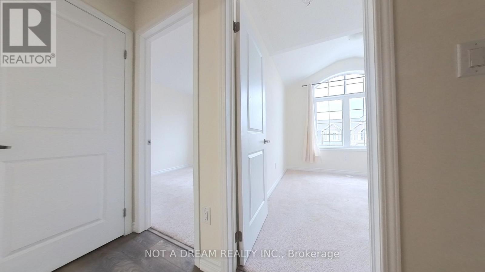 11 Bluegill Crescent, Whitby, ON - Indoor Photo Showing Other Room