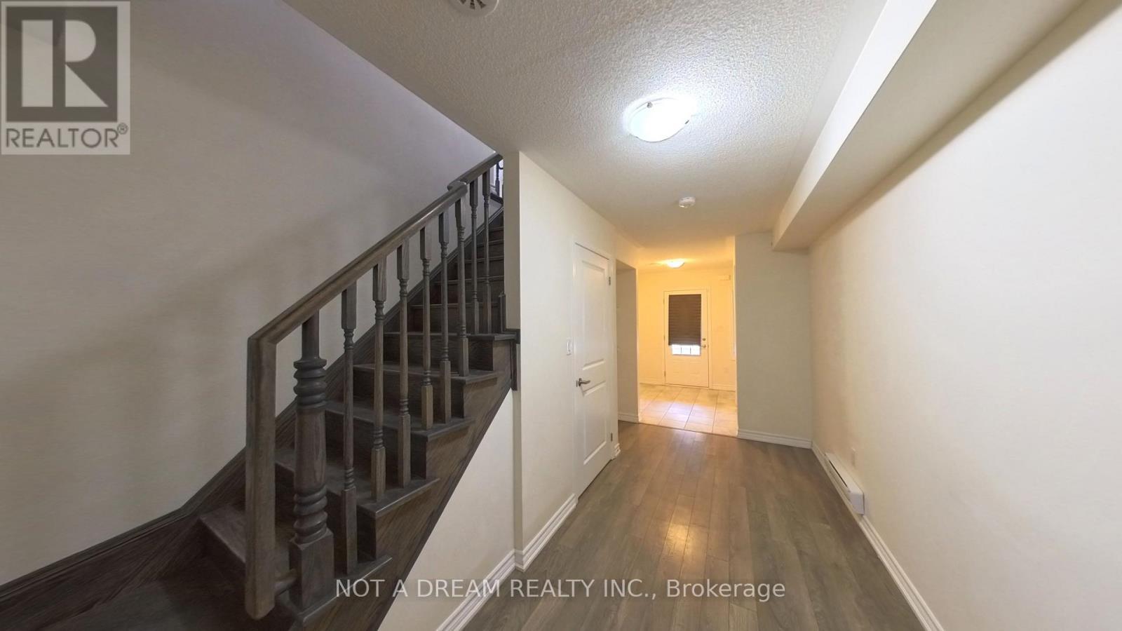 11 Bluegill Crescent, Whitby, ON - Indoor Photo Showing Other Room