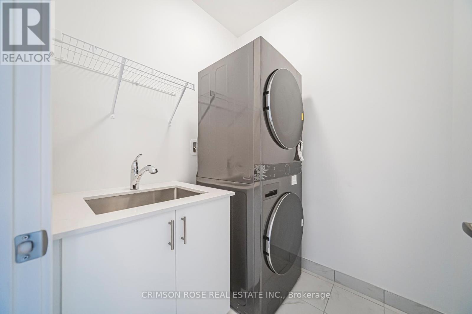 Upper Unit - 59 Danielle Moore Circle, Toronto, ON - Indoor Photo Showing Laundry Room