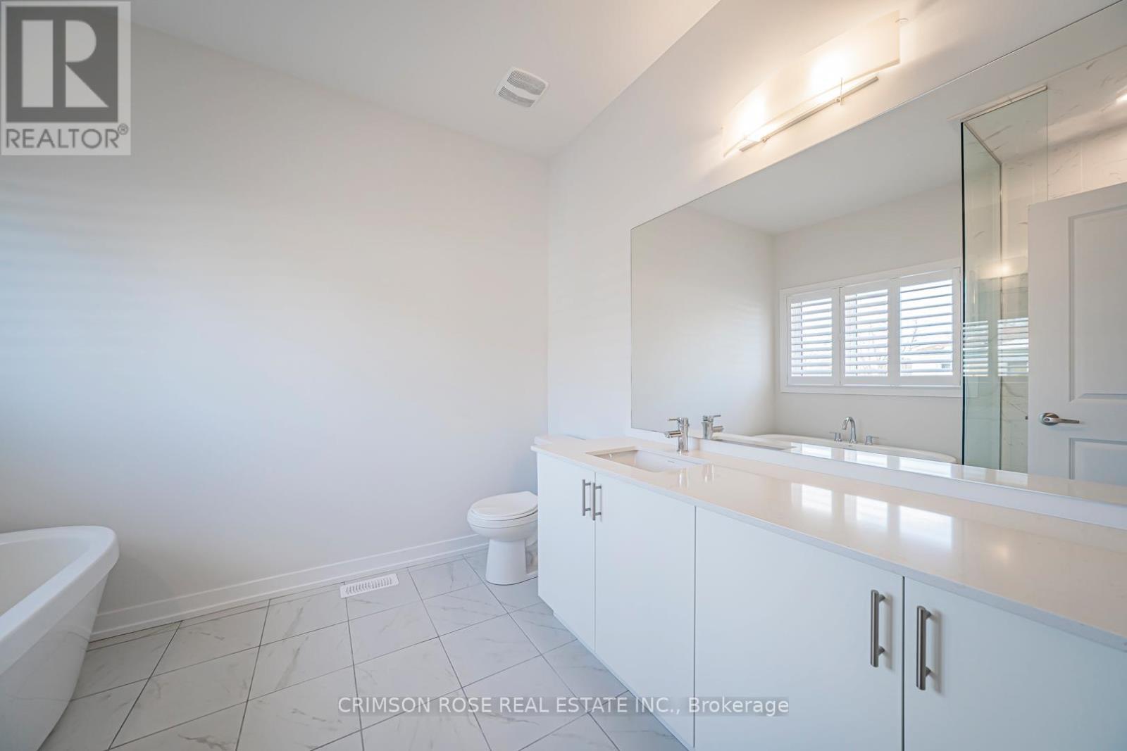 Upper Unit - 59 Danielle Moore Circle, Toronto, ON - Indoor Photo Showing Bathroom