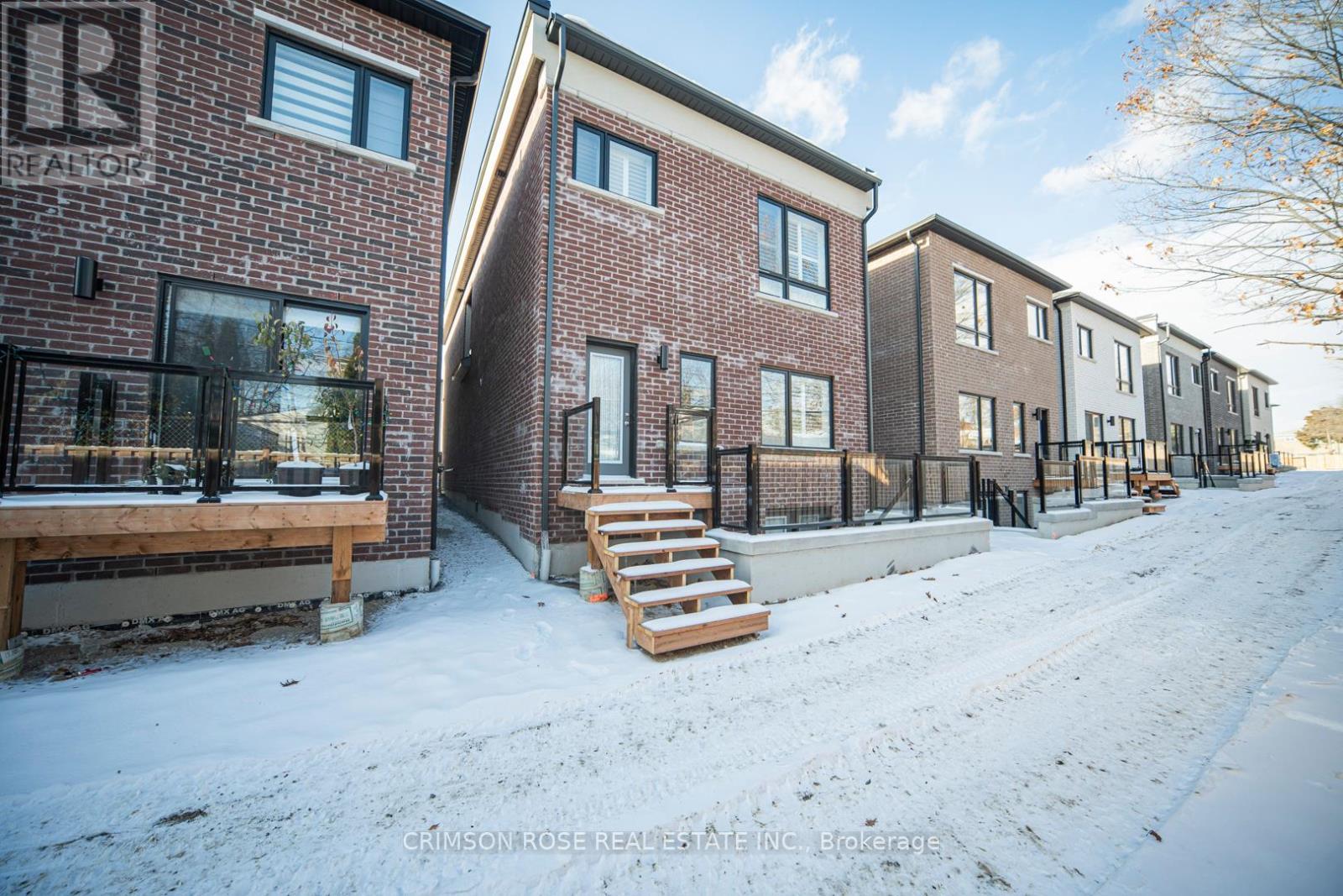 Upper Unit - 59 Danielle Moore Circle, Toronto, ON - Outdoor