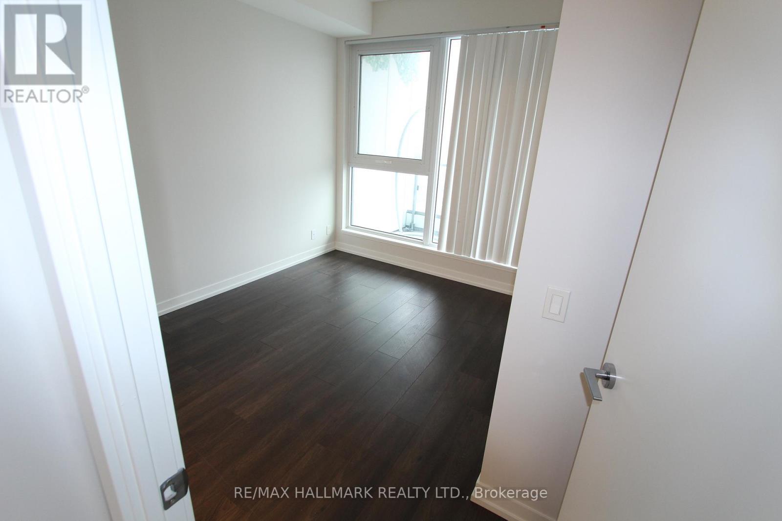 4009 - 5 Buttermill Avenue, Vaughan, ON - Indoor Photo Showing Other Room