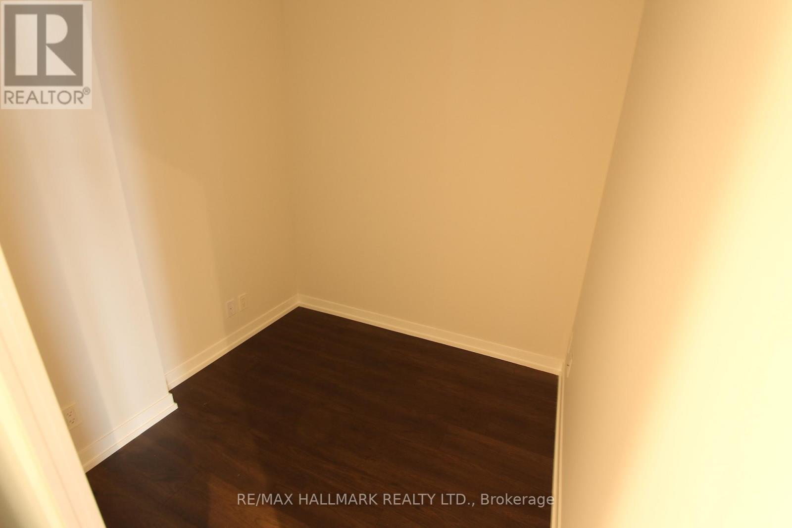 4009 - 5 Buttermill Avenue, Vaughan, ON - Indoor Photo Showing Other Room
