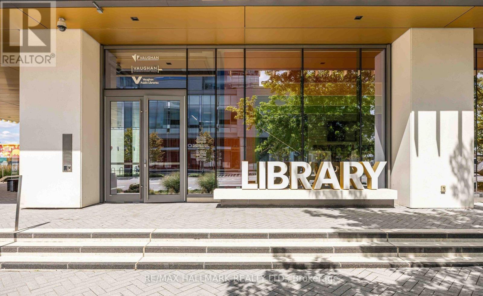 4009 - 5 Buttermill Avenue, Vaughan, ON - Photo Showing Other Room