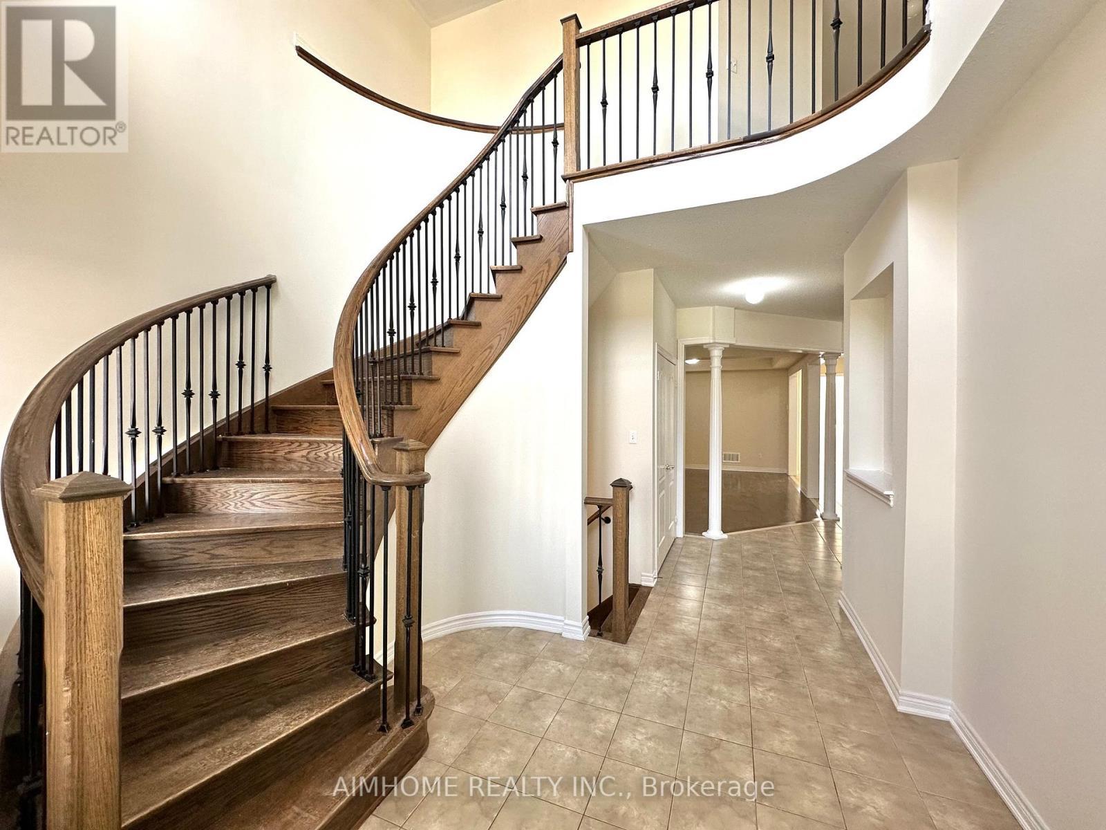 1171 Mctavish Drive, Newmarket, ON - Indoor Photo Showing Other Room