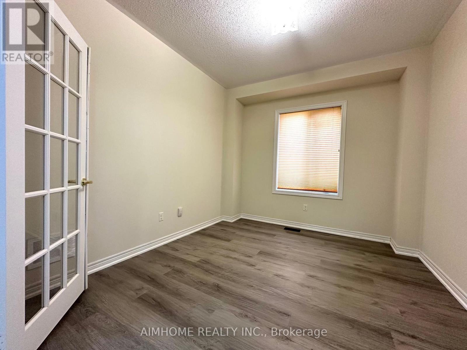 1171 Mctavish Drive, Newmarket, ON - Indoor Photo Showing Other Room