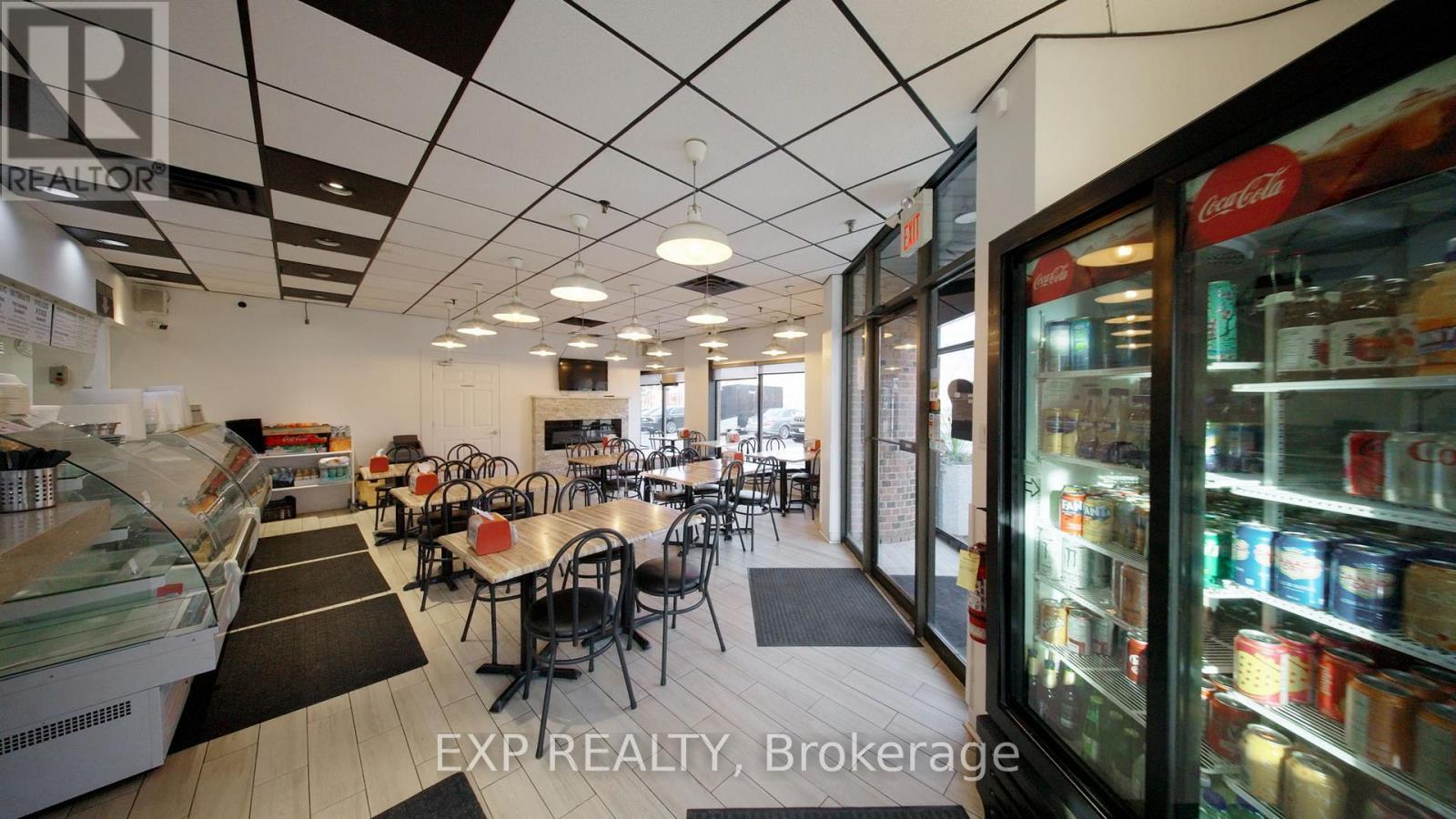 4 - 146 Citation Drive, Vaughan, ON