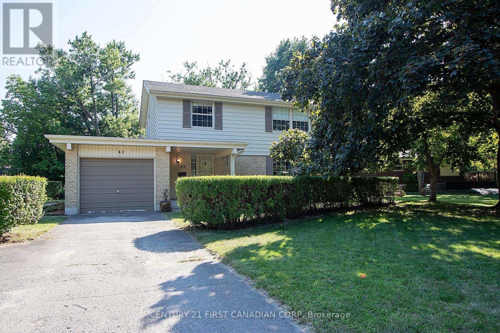 42 Naomee Crescent, London North (North O), ON - Outdoor