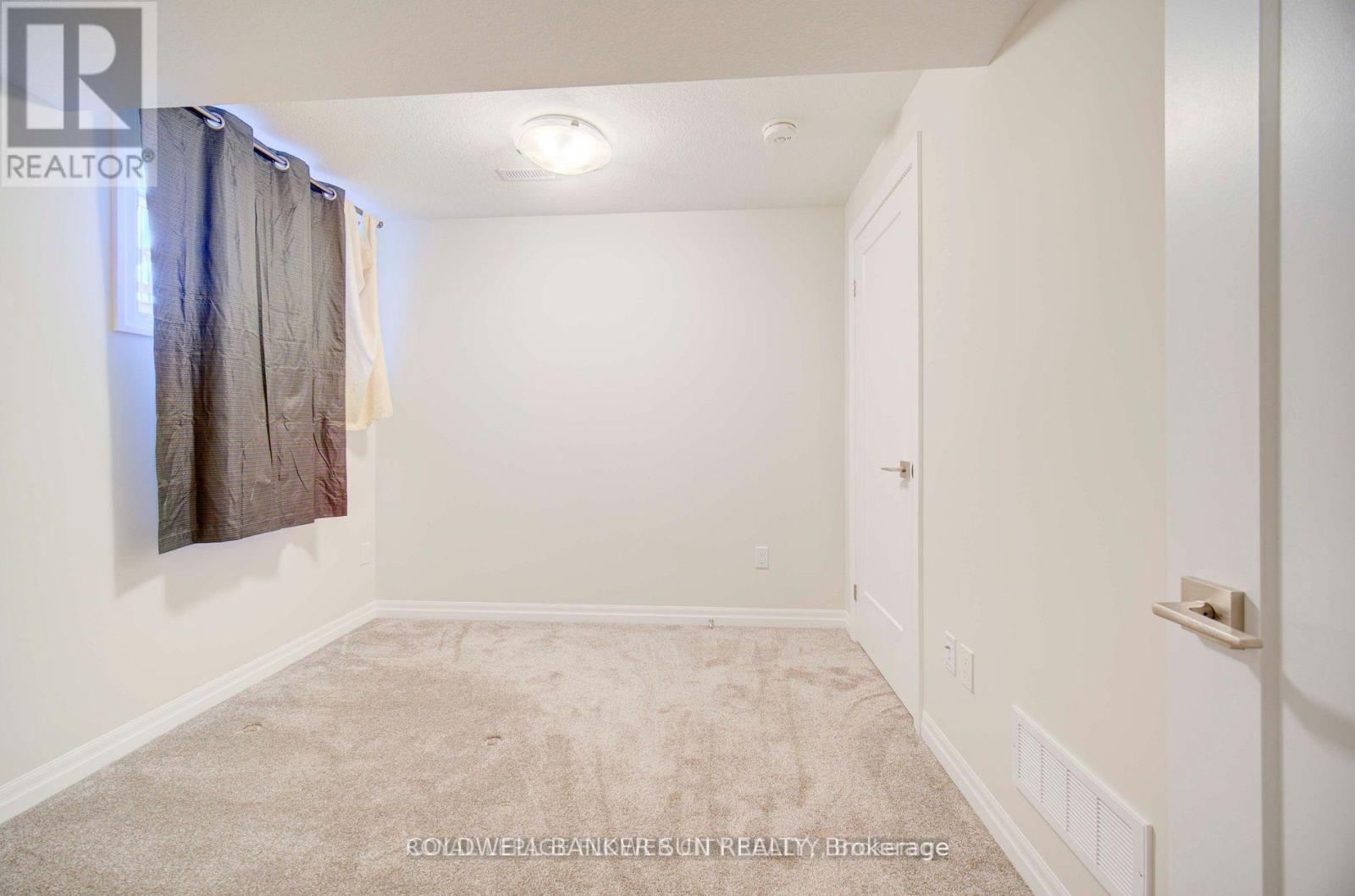 80 Keba Crescent, Tillsonburg, ON - Indoor