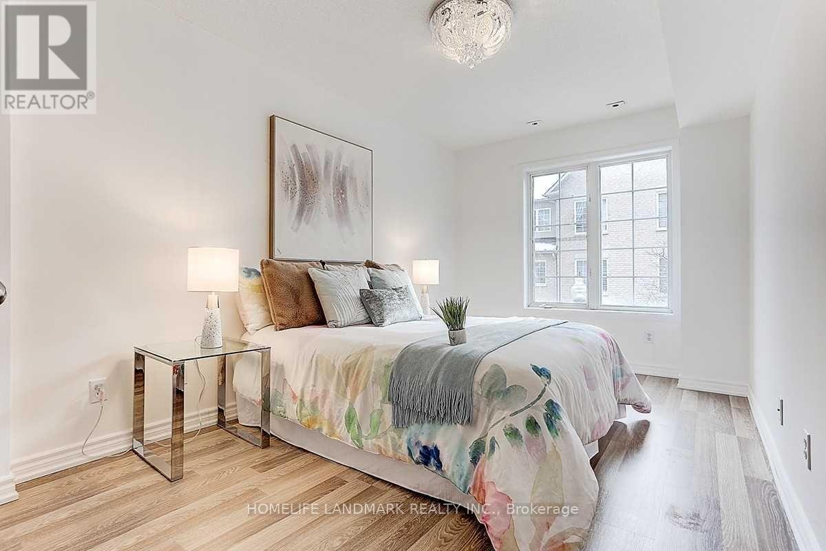 5 - 21 St Moritz Way, Markham, ON - Indoor Photo Showing Bedroom