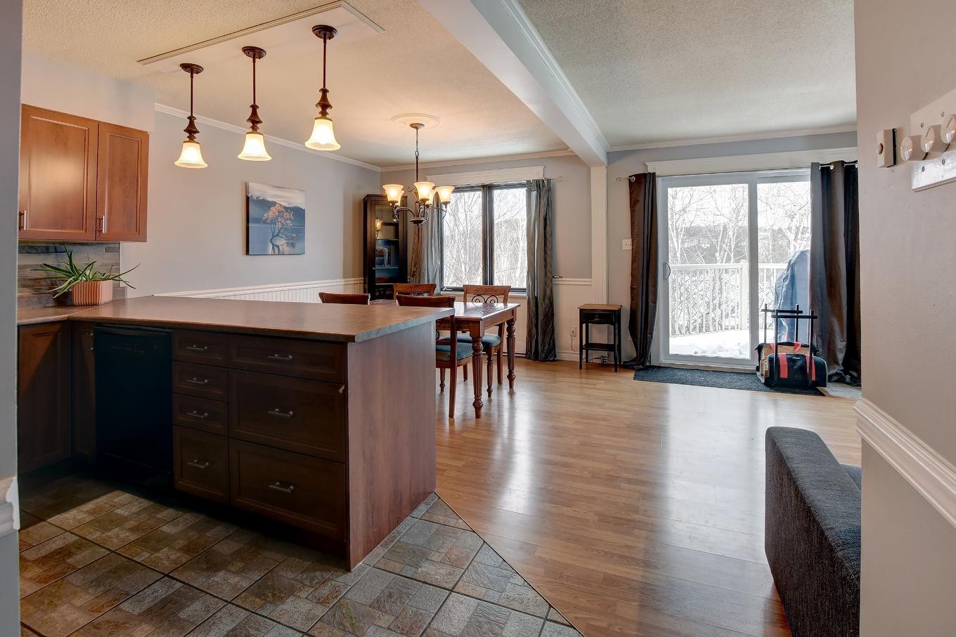 Other - 732 Ch. Des Éperviers, Piedmont, QC - Indoor Photo Showing Kitchen
