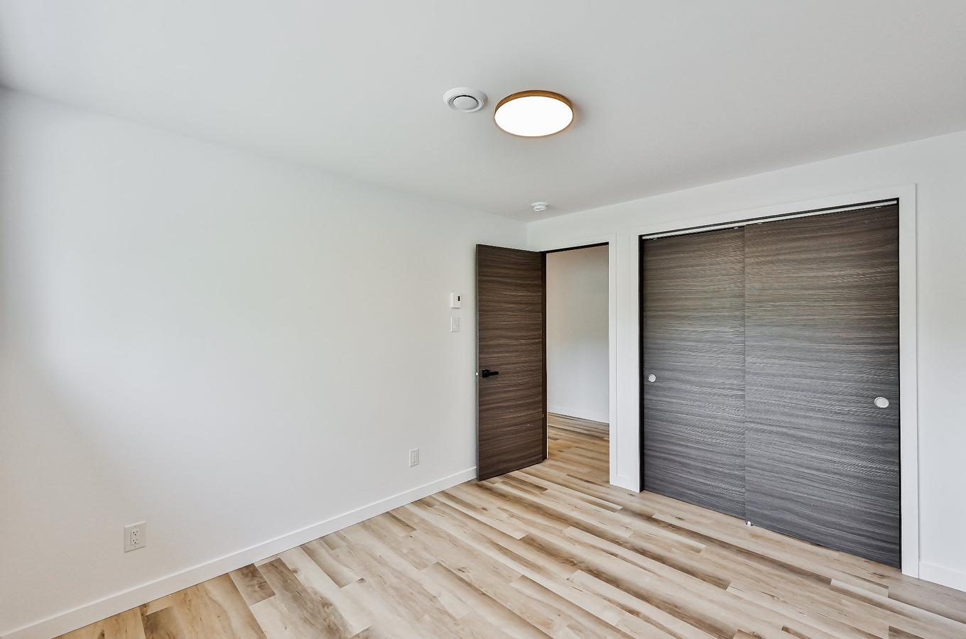 Intergenerational - 750 5E Rang, Sainte-Julienne, QC - Indoor Photo Showing Other Room