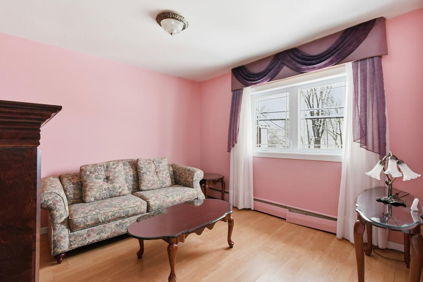 Bedroom - 3860 - 3882 Ch. St-Roch, Sorel-Tracy, QC - Indoor Photo Showing Living Room