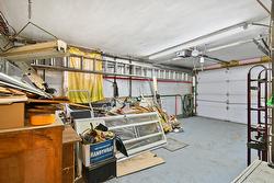 Garage -