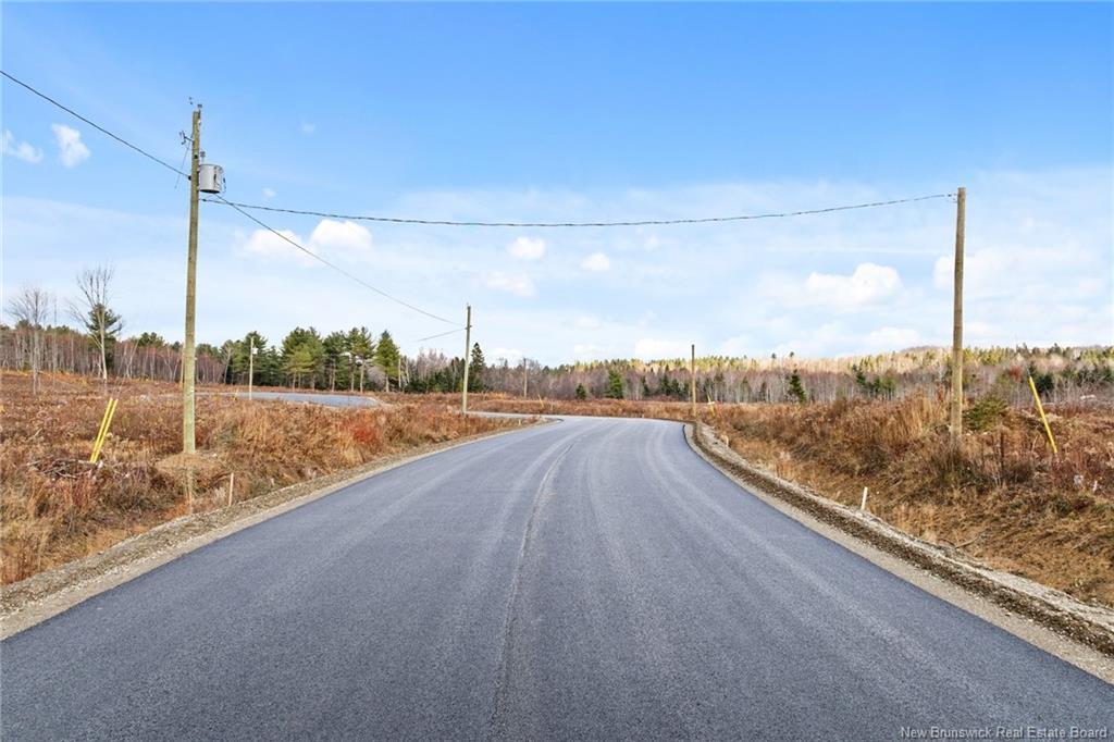 23-8 Finn Cres, Nackawic, NB