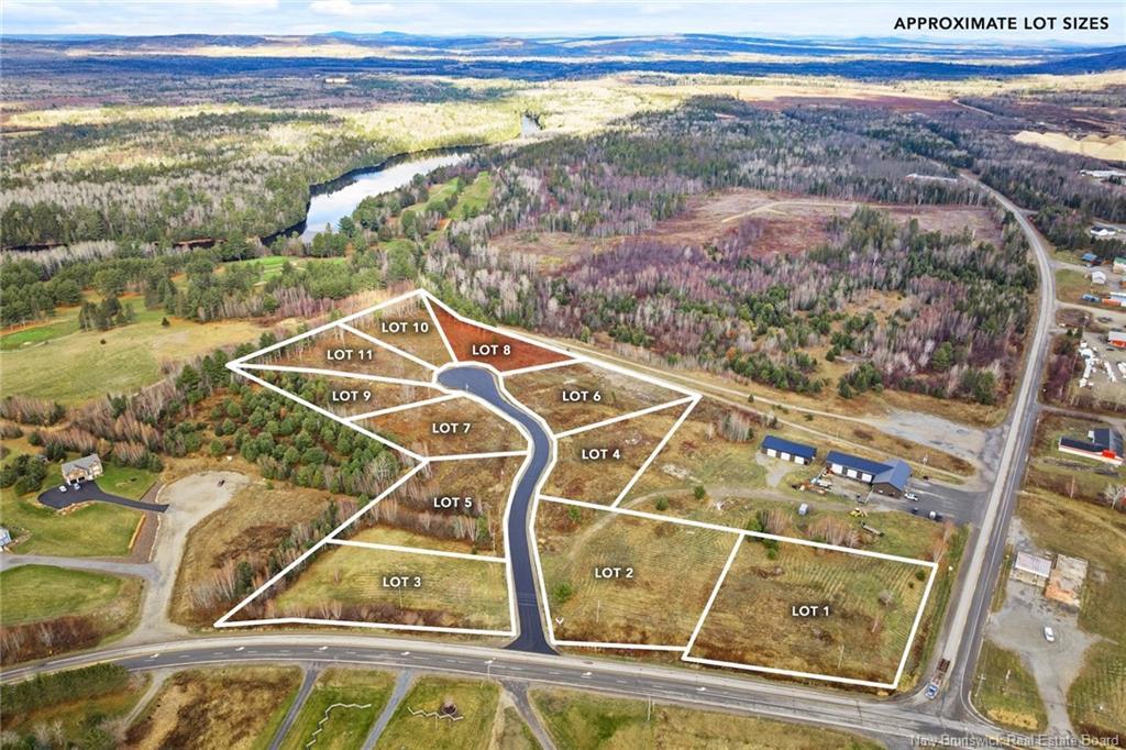 23-8 Finn Cres, Nackawic, NB